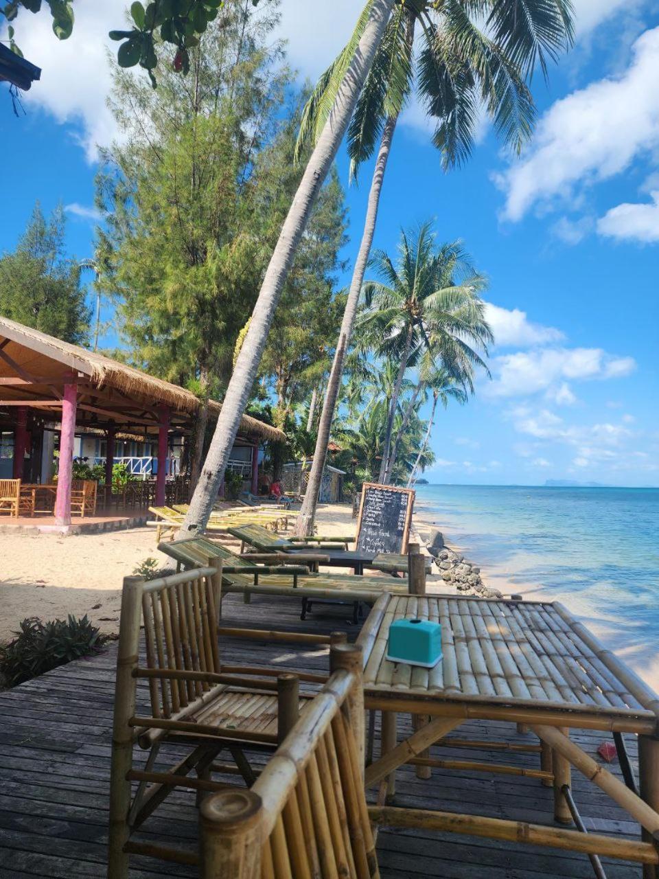 A Little Bungalows By Beach Amphoe Koksamui Esterno foto